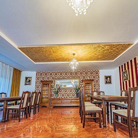 Pension Onix Vienna Airport 호텔 Maria Ellend 외부 사진